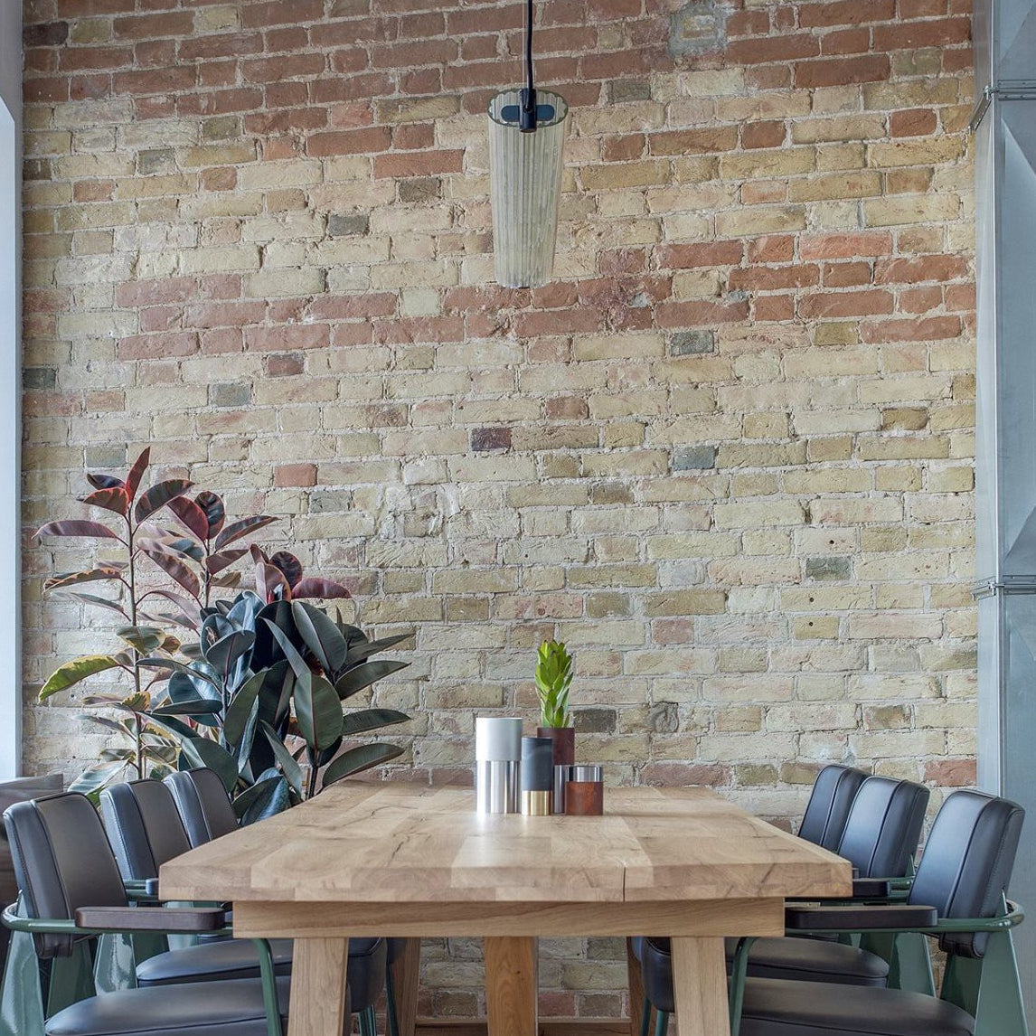 B15 H Hanging Lamp