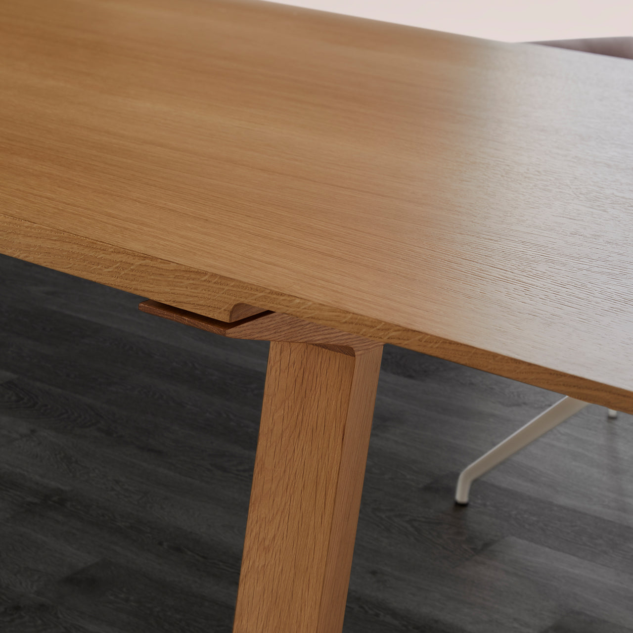 Mitis Table: Small