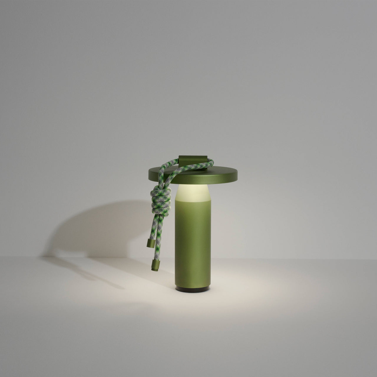 Quasar Portable Lamp