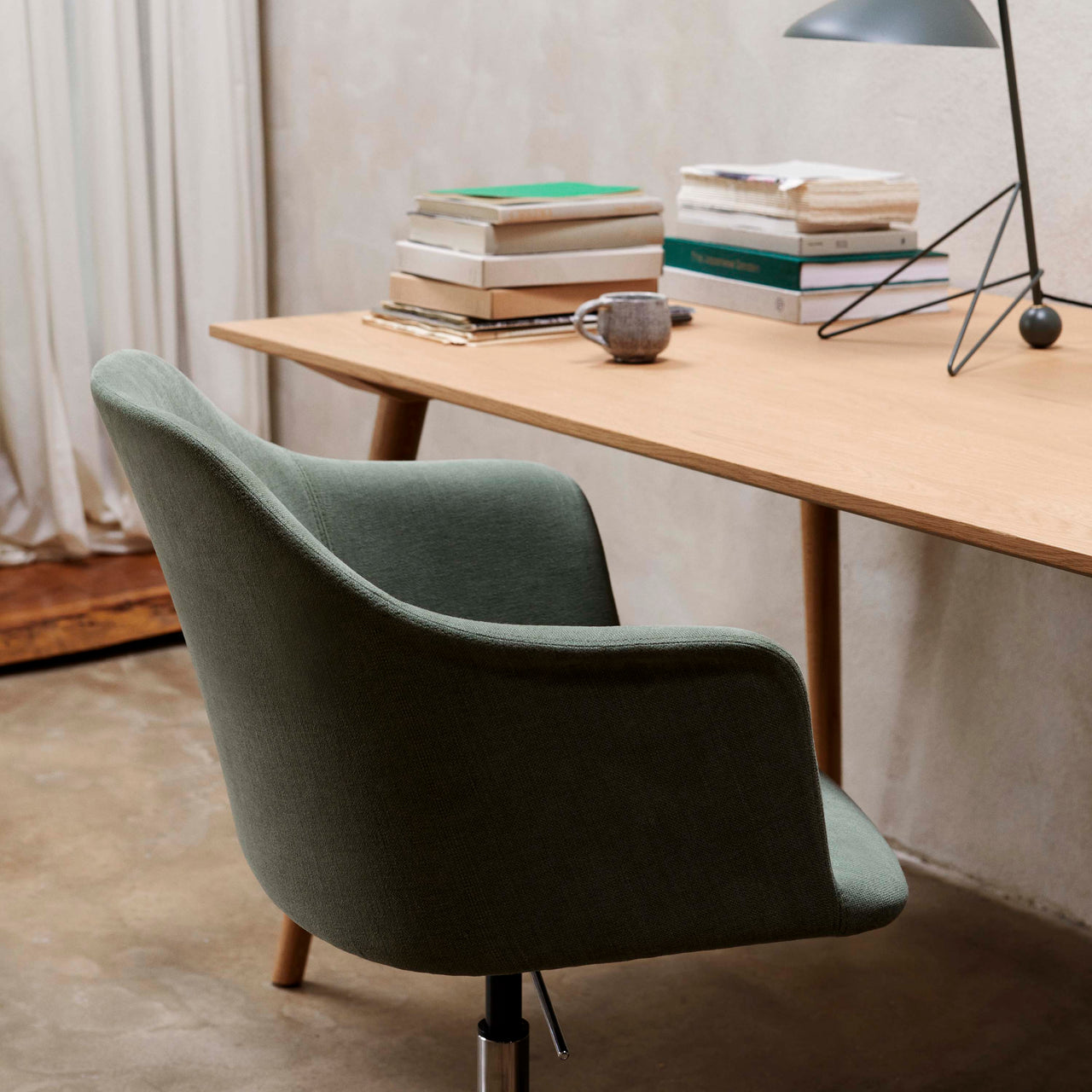 Rely Armchair: HW55 + LS