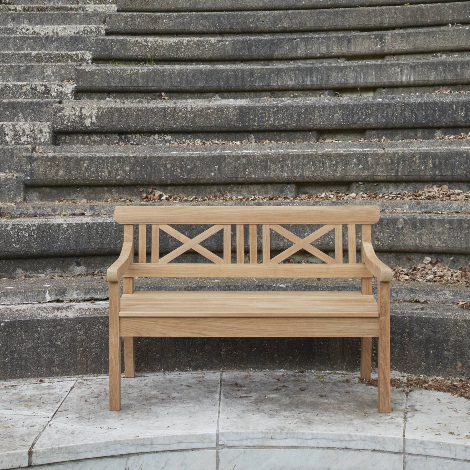 Drachmann Bench