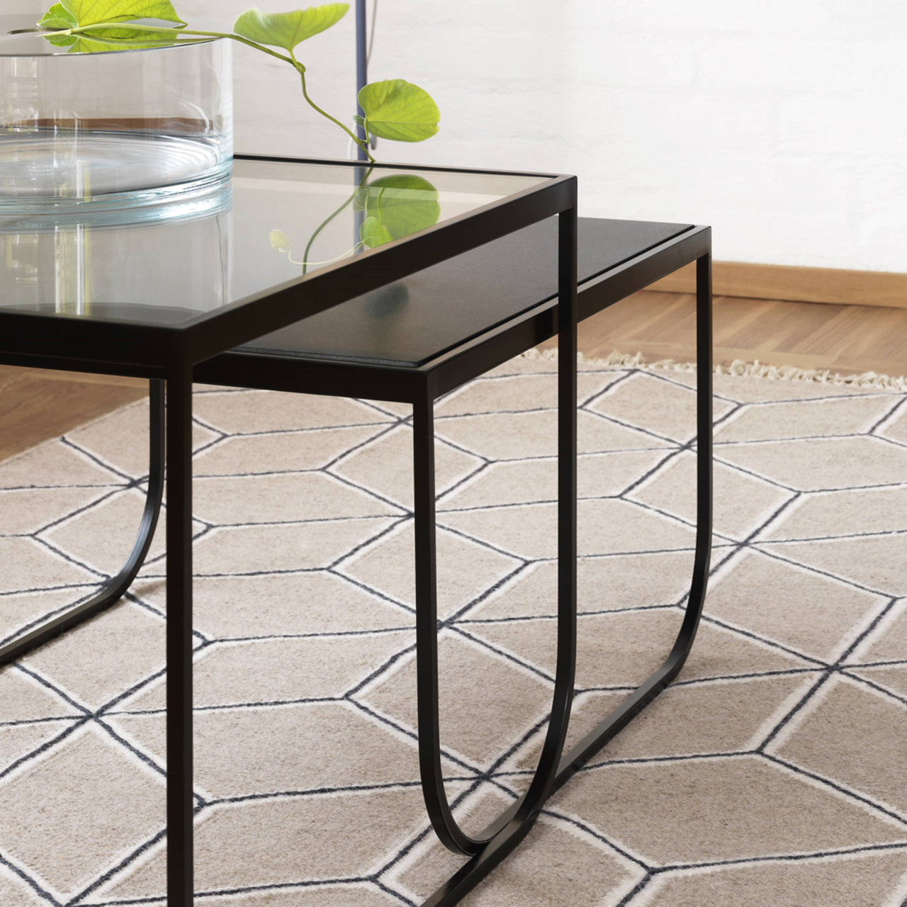 Tati Lounge Table: Large