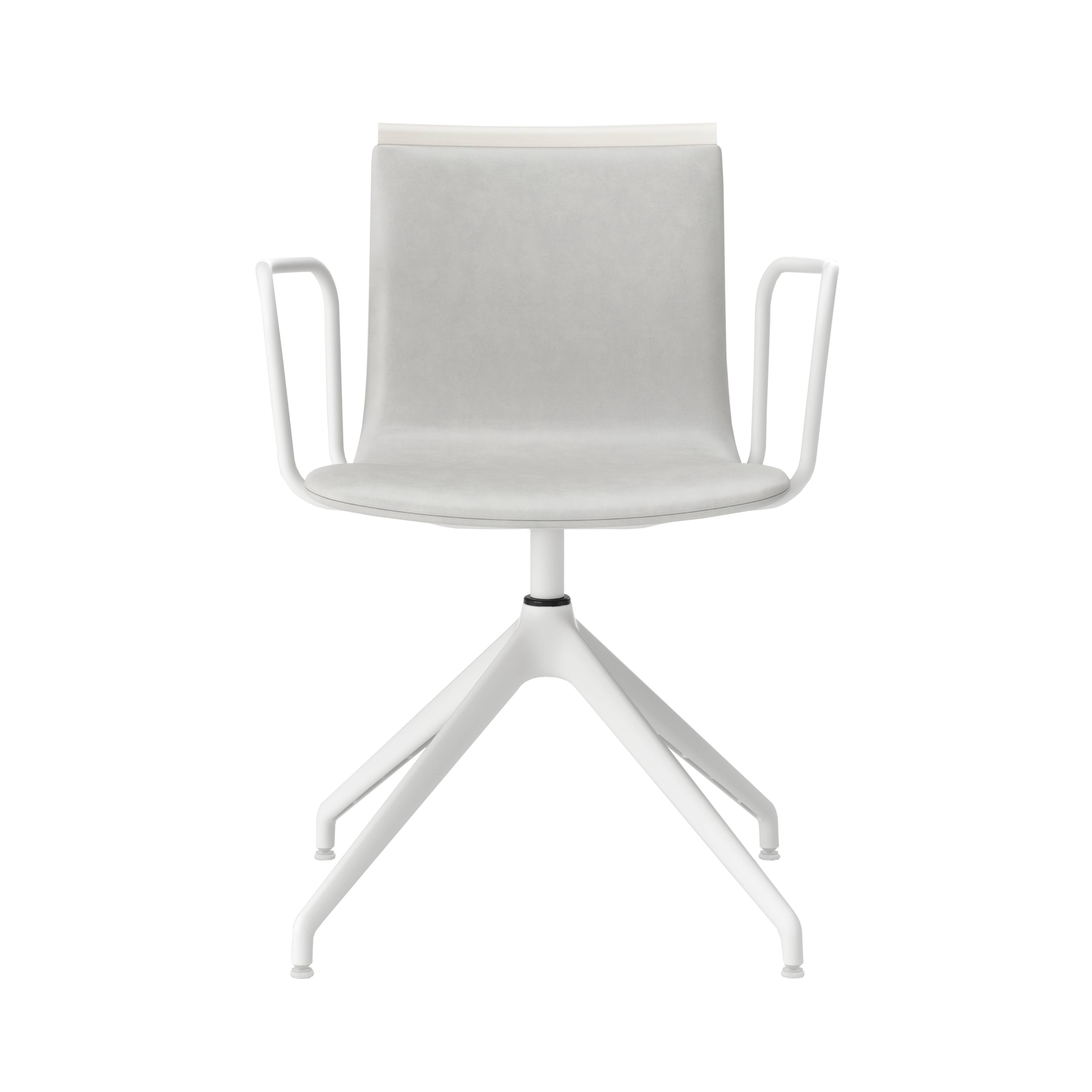 Serif Chair With Armrests: 4 Star Base + Upholstered