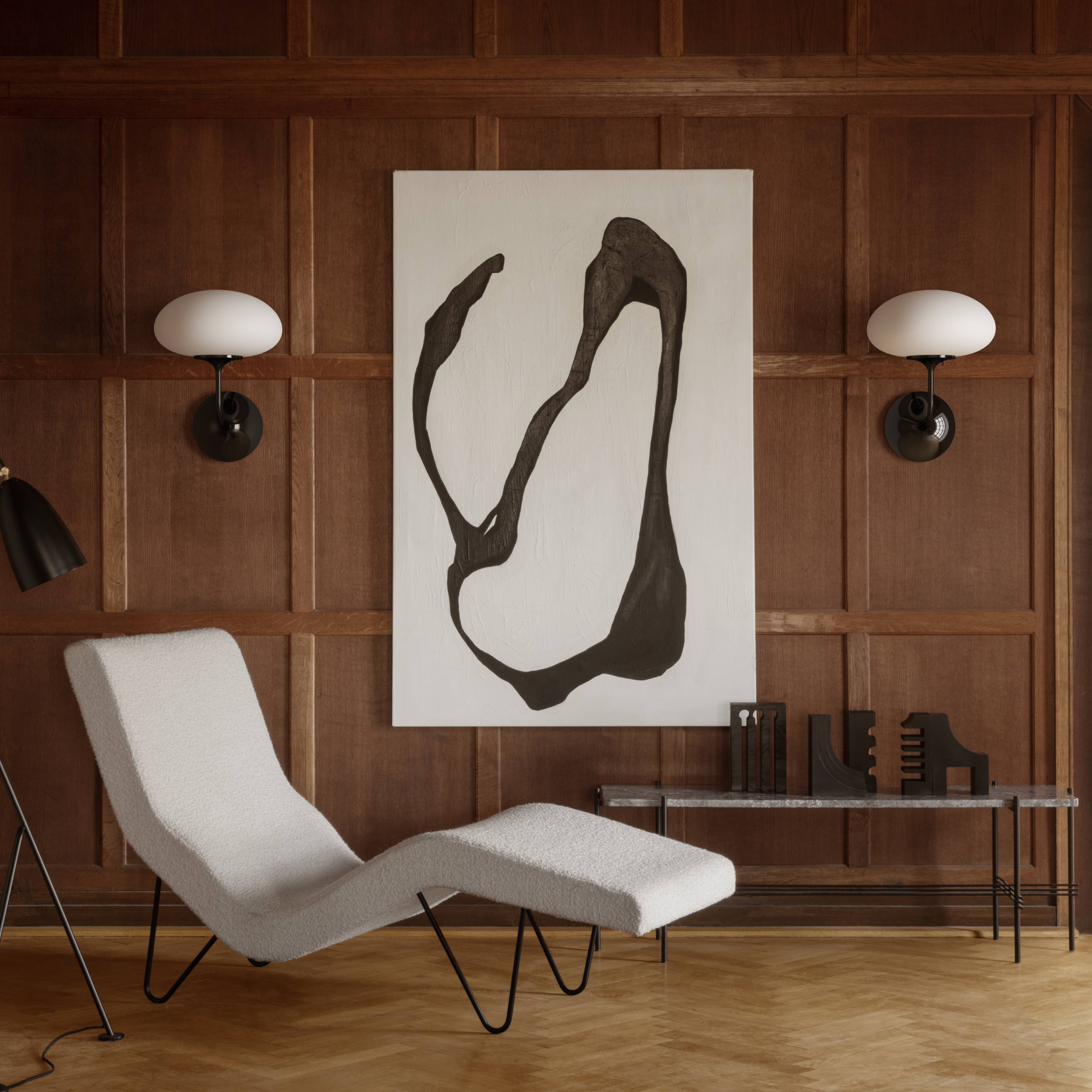 Stemlite Wall Lamp: LS