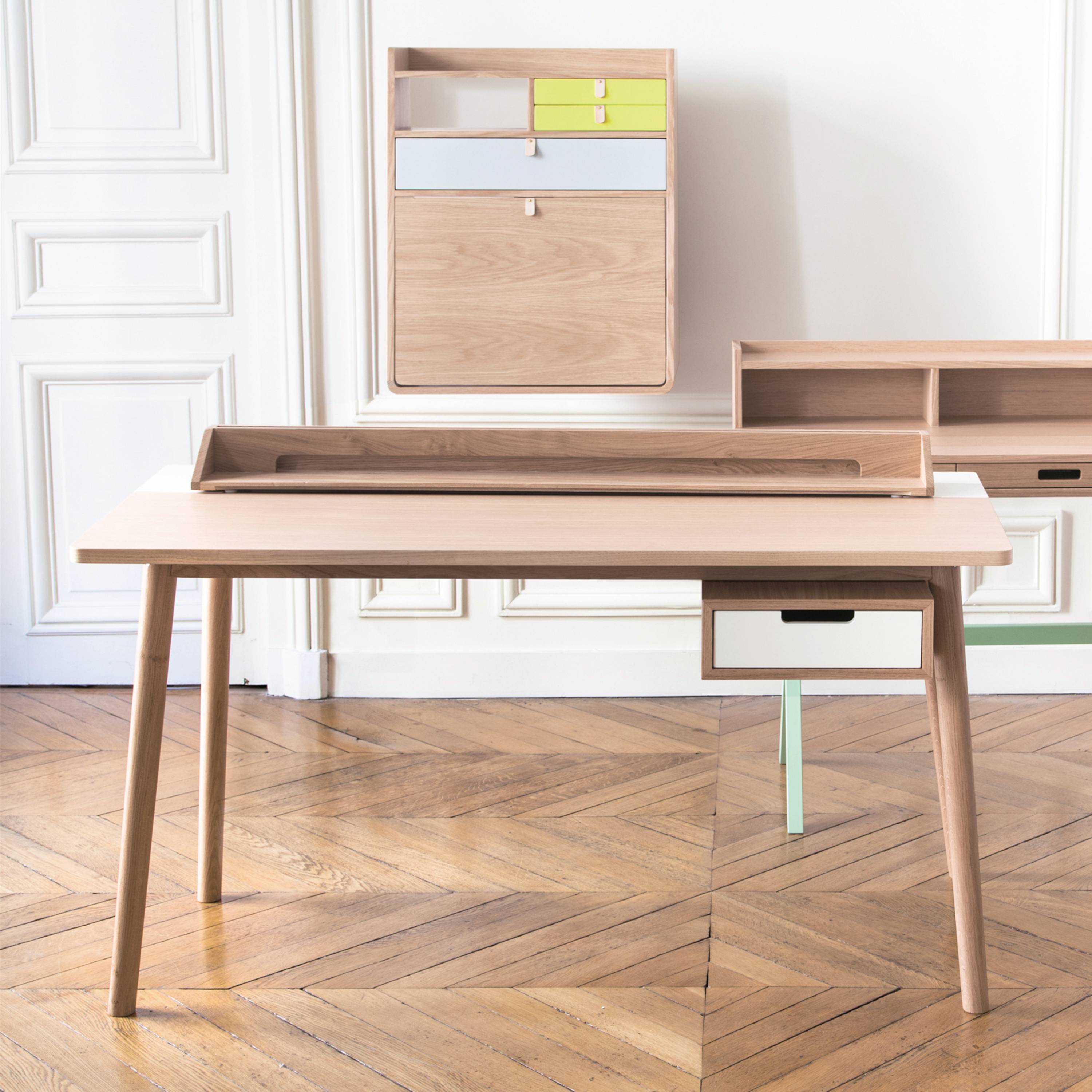 Honoré Desk