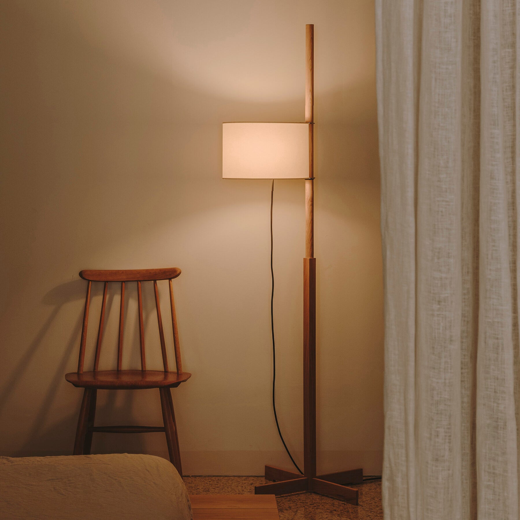 TMM Floor Lamp