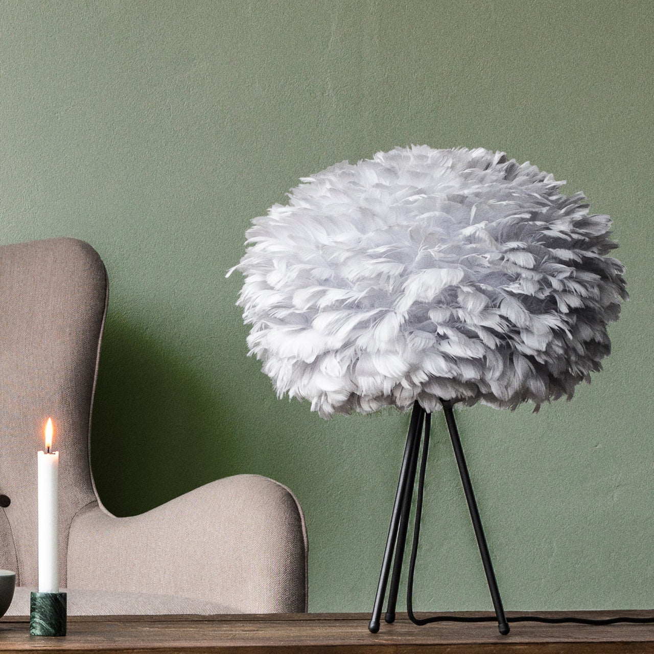 Eos Tripod Table Lamp