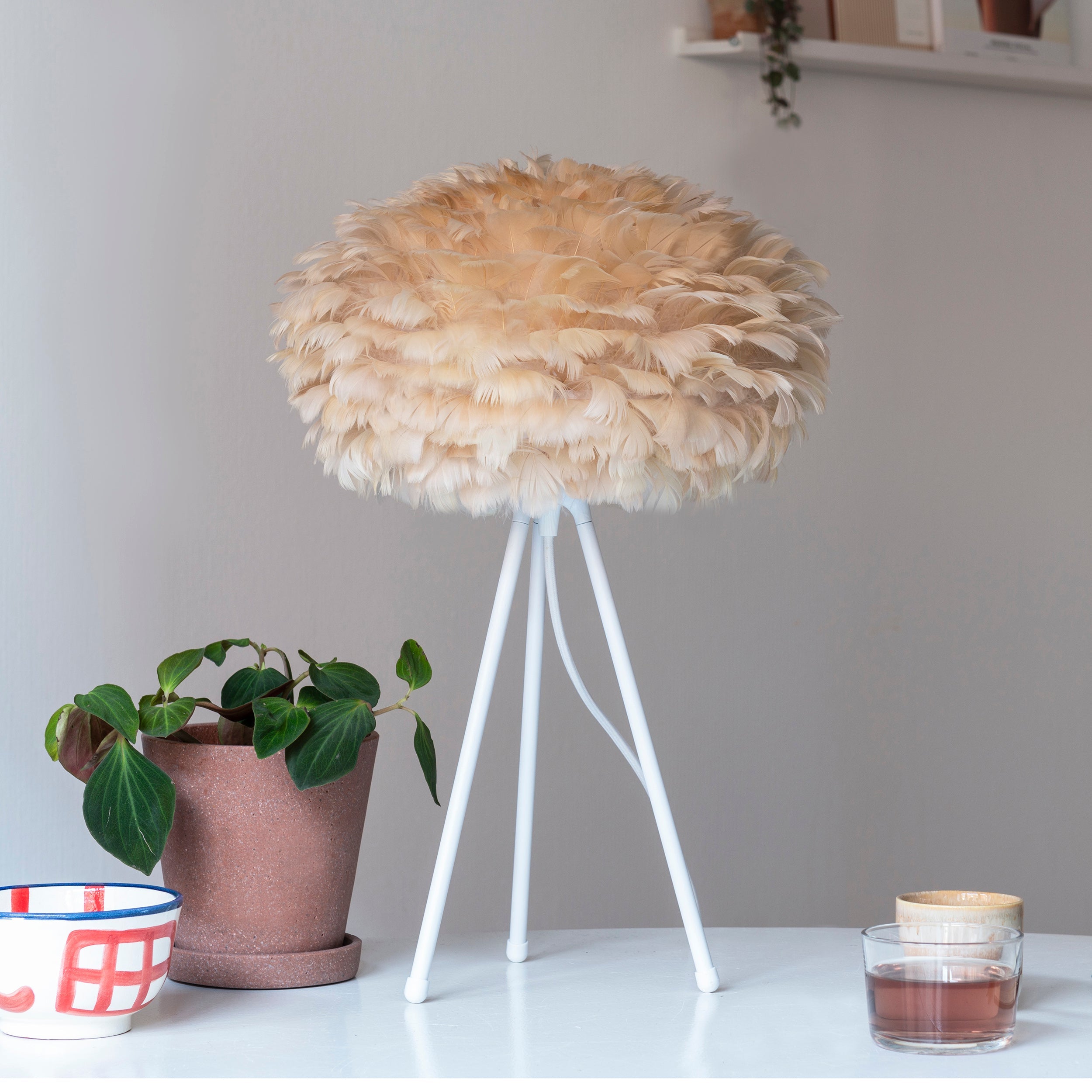 Eos Tripod Table Lamp