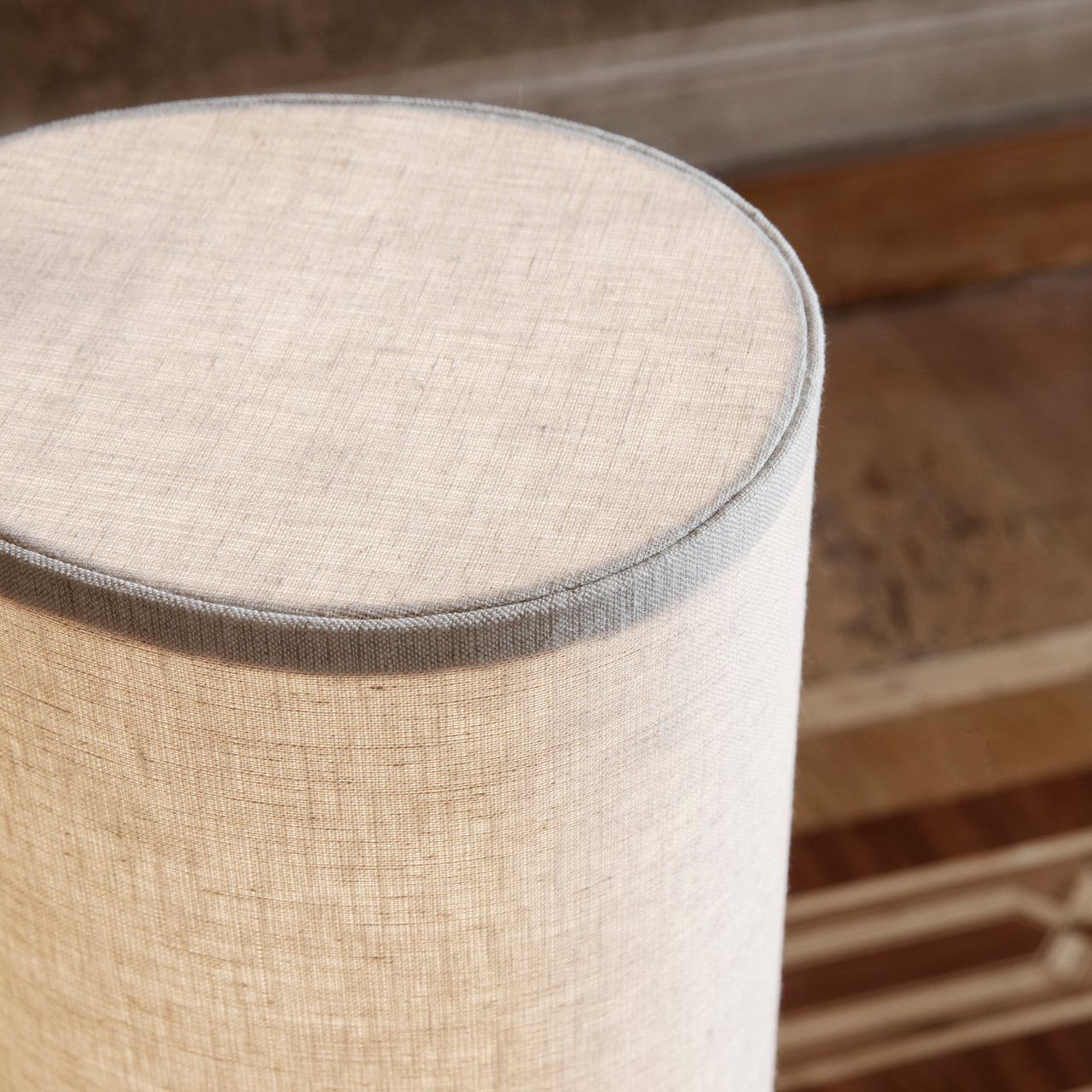 Unbound Table Lamp: DI