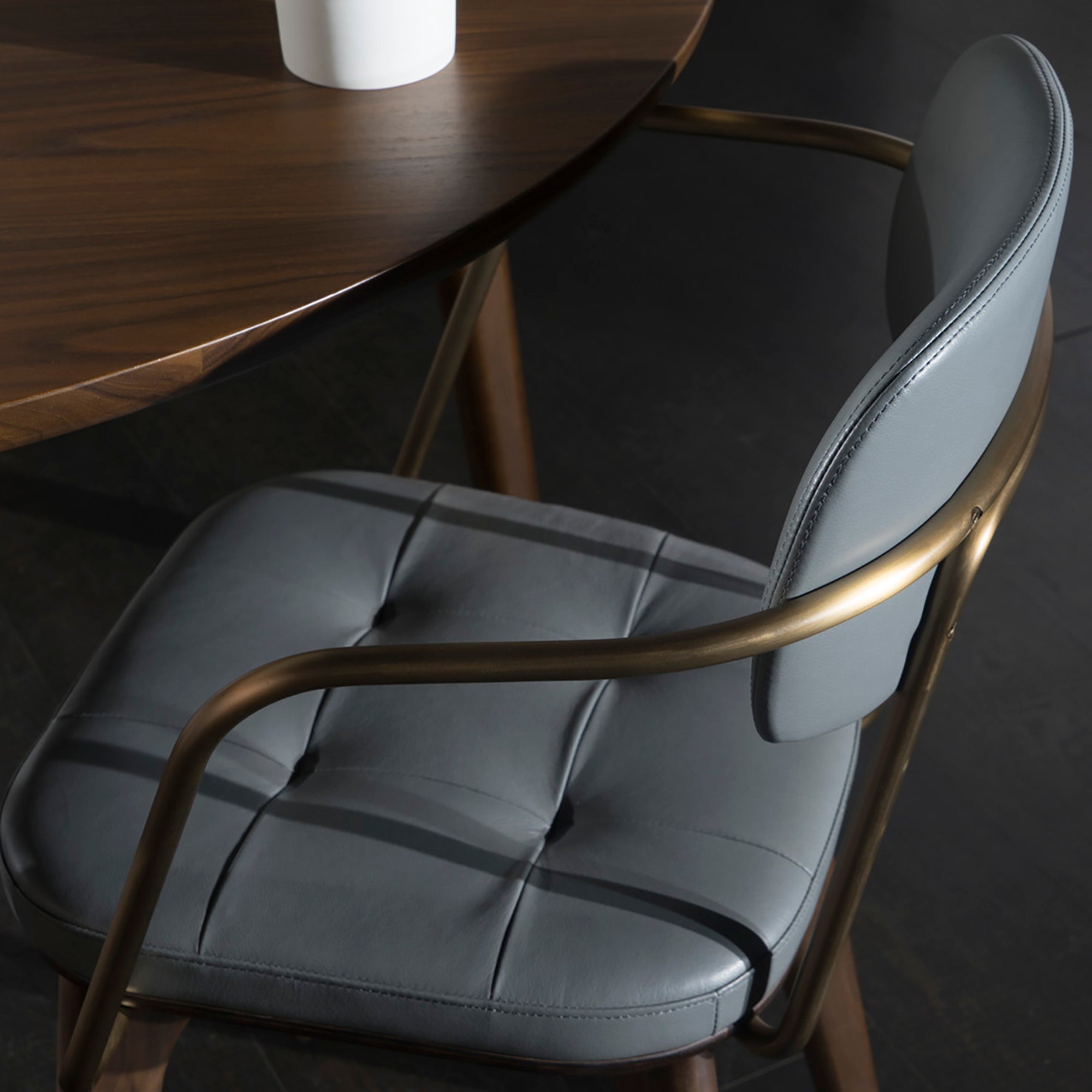 Utility Armchair U