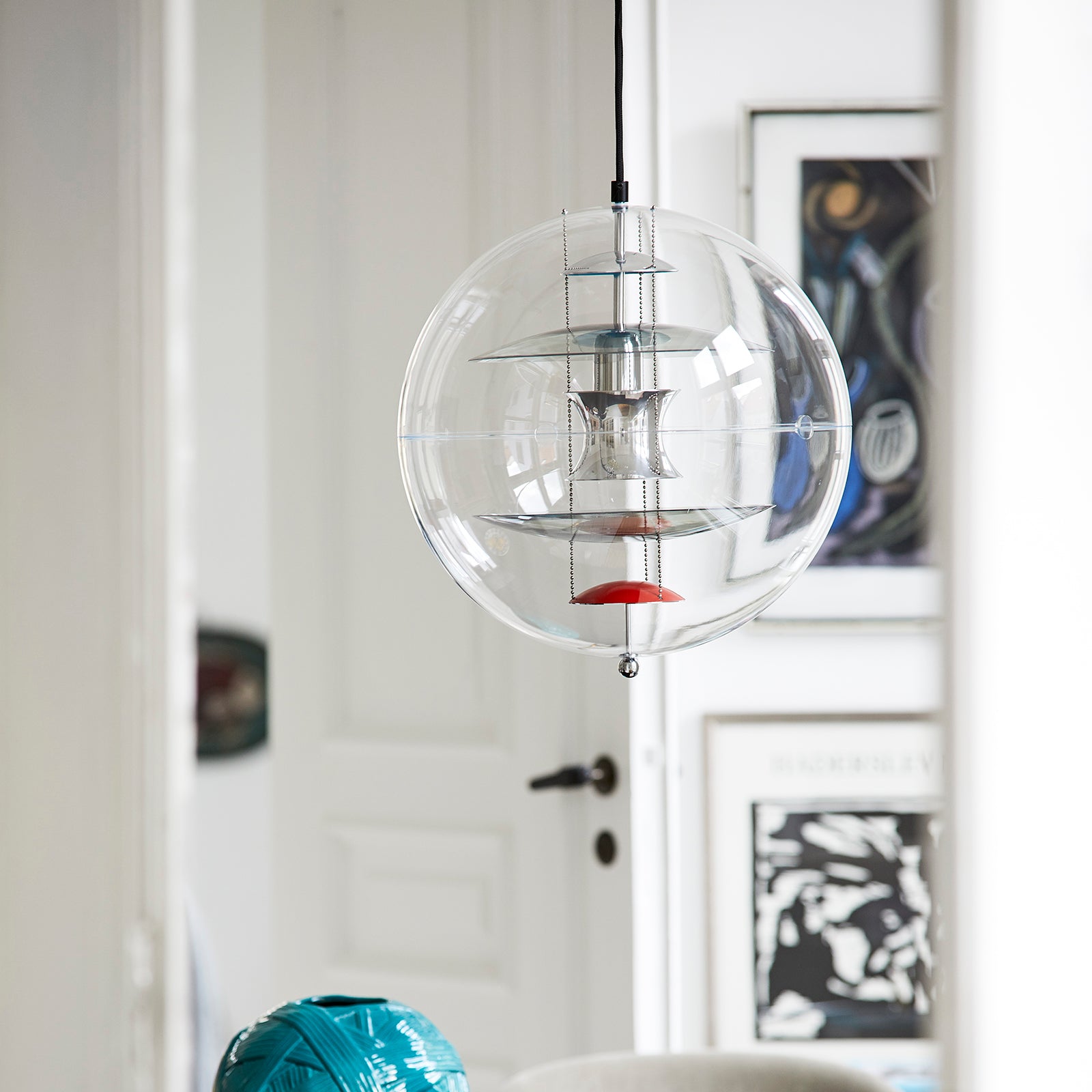 VP Globe Pendant Light