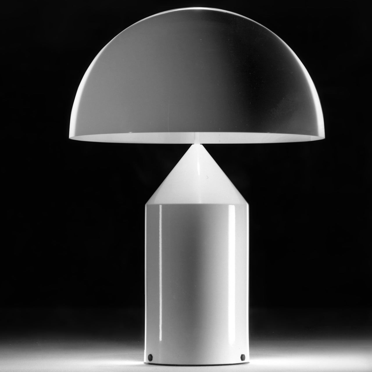 Atollo Table Lamp: Metal