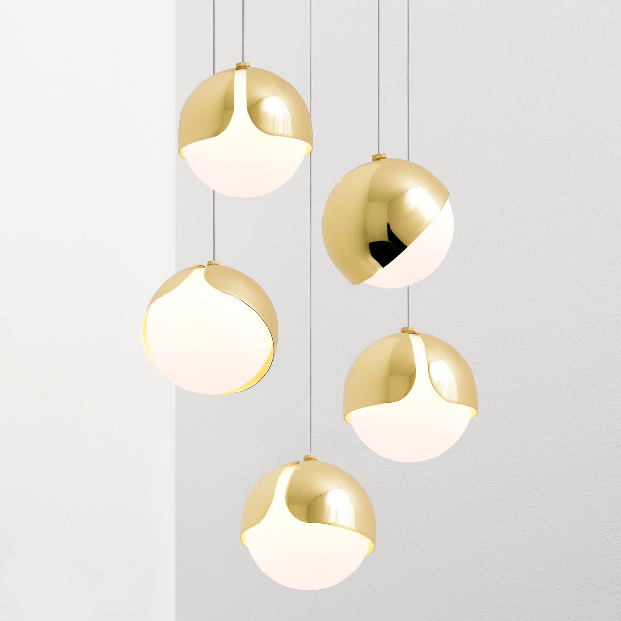 Ohm. 05 Chandelier