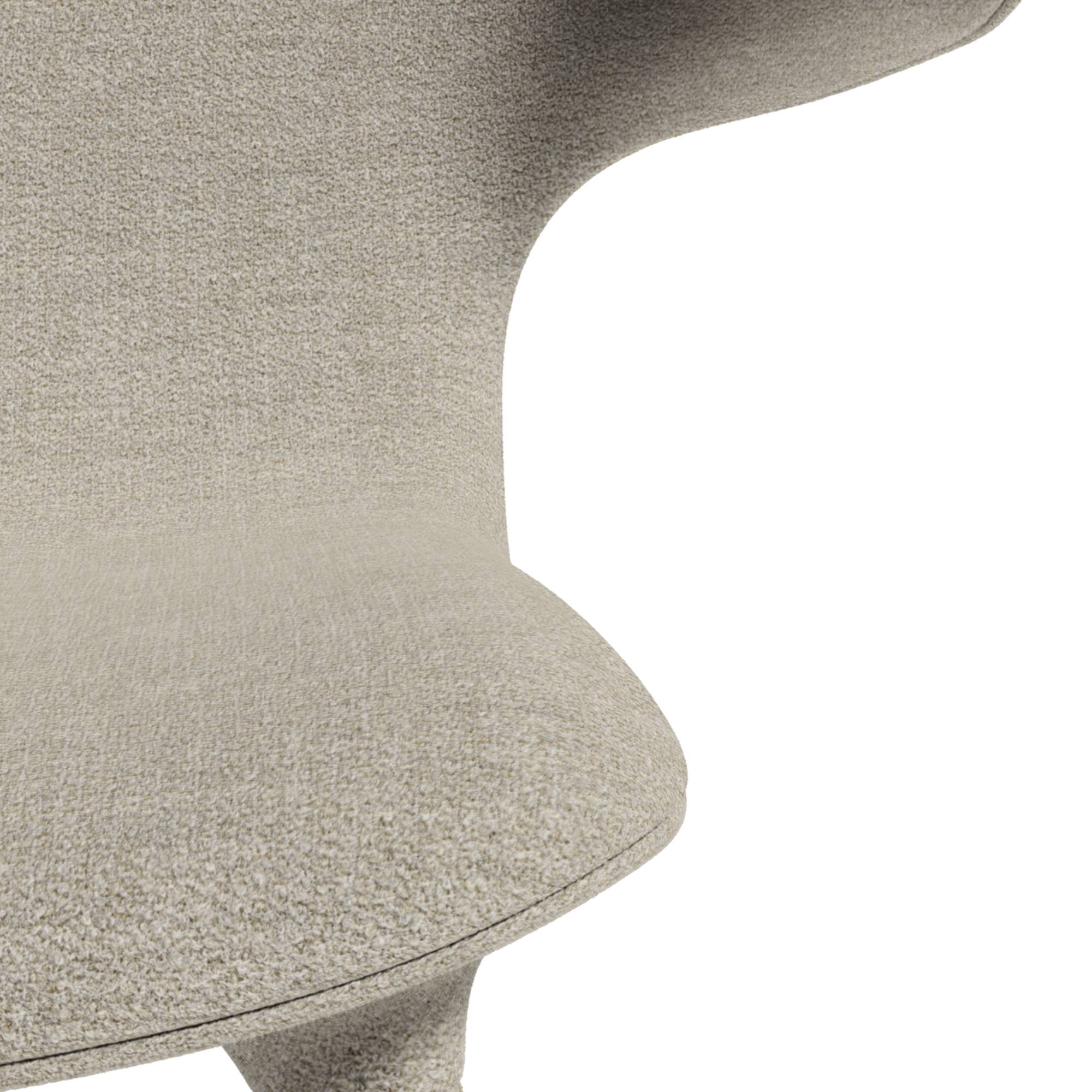 Tembo Lounge Chair