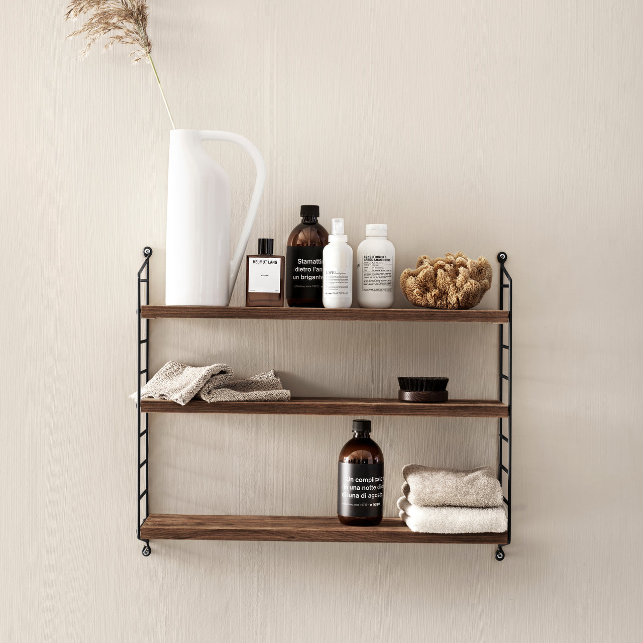 String Pocket Shelving