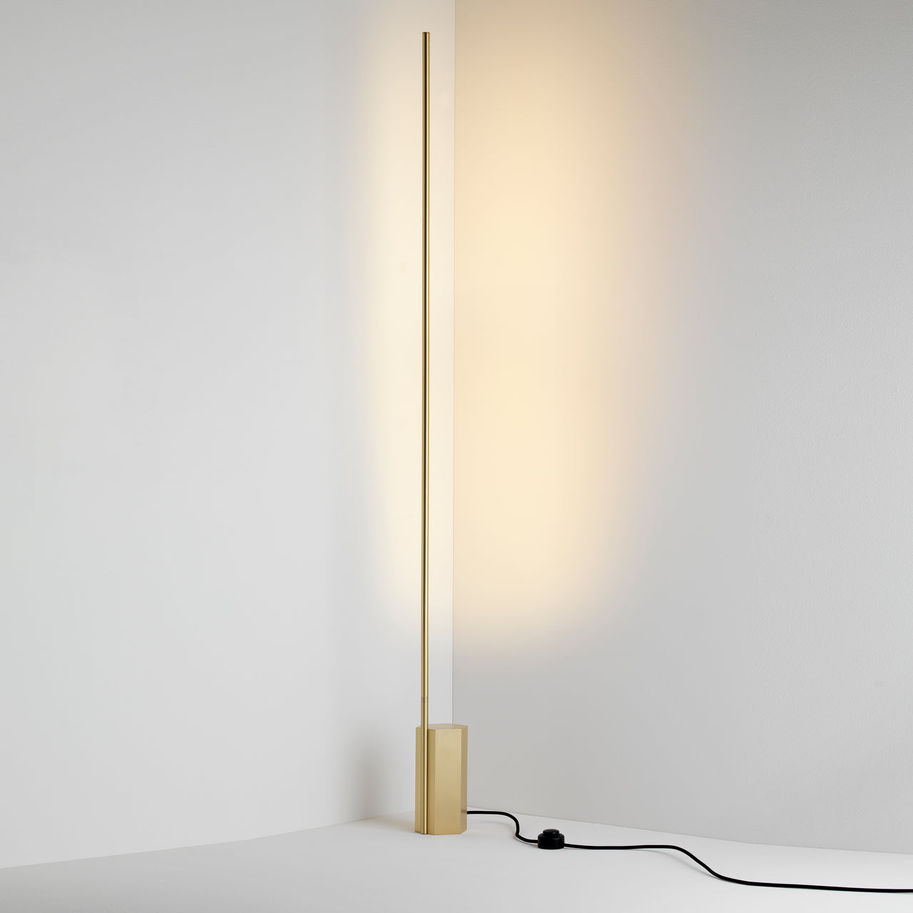 Link Floor Lamp