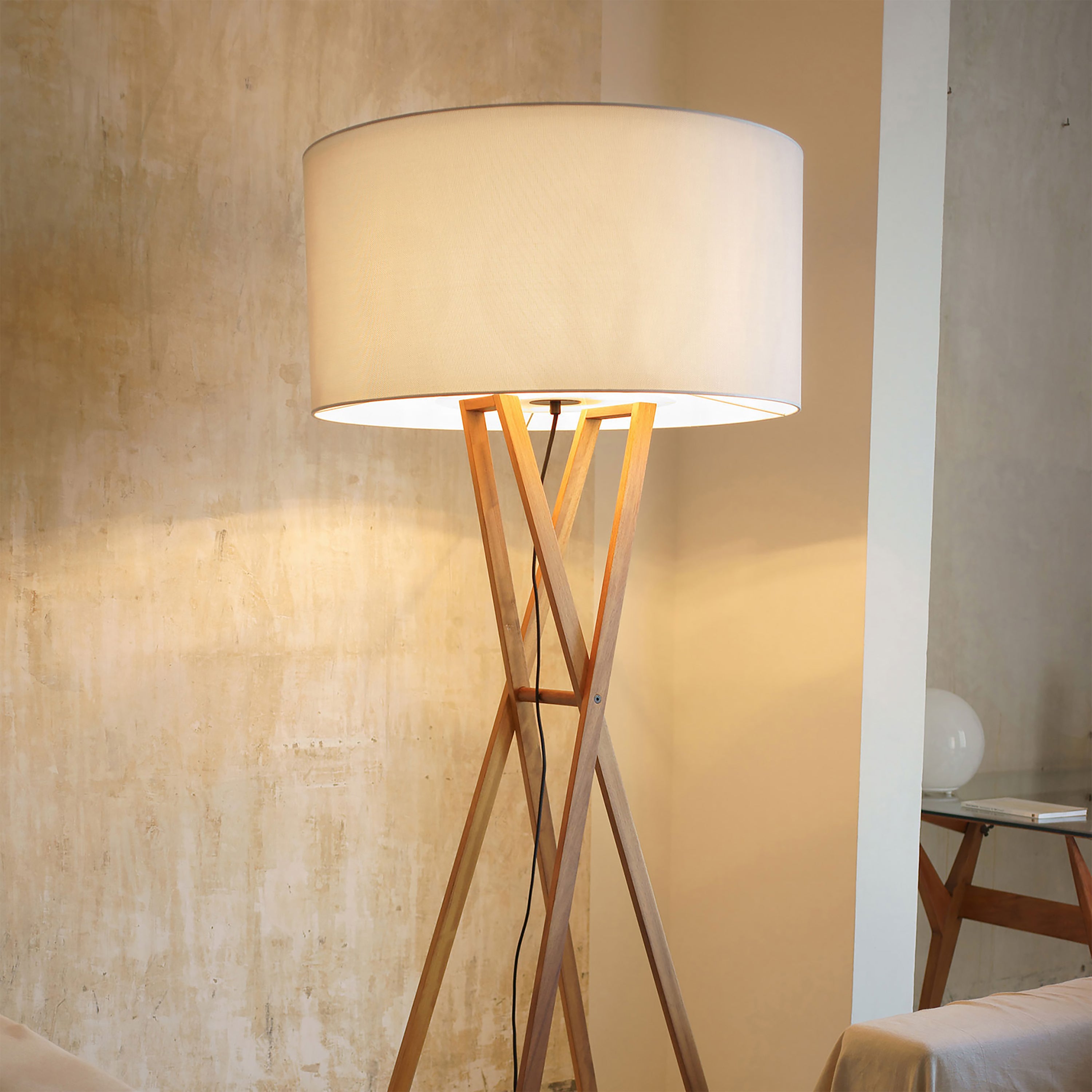 Cala Floor Lamp - Quick Ship