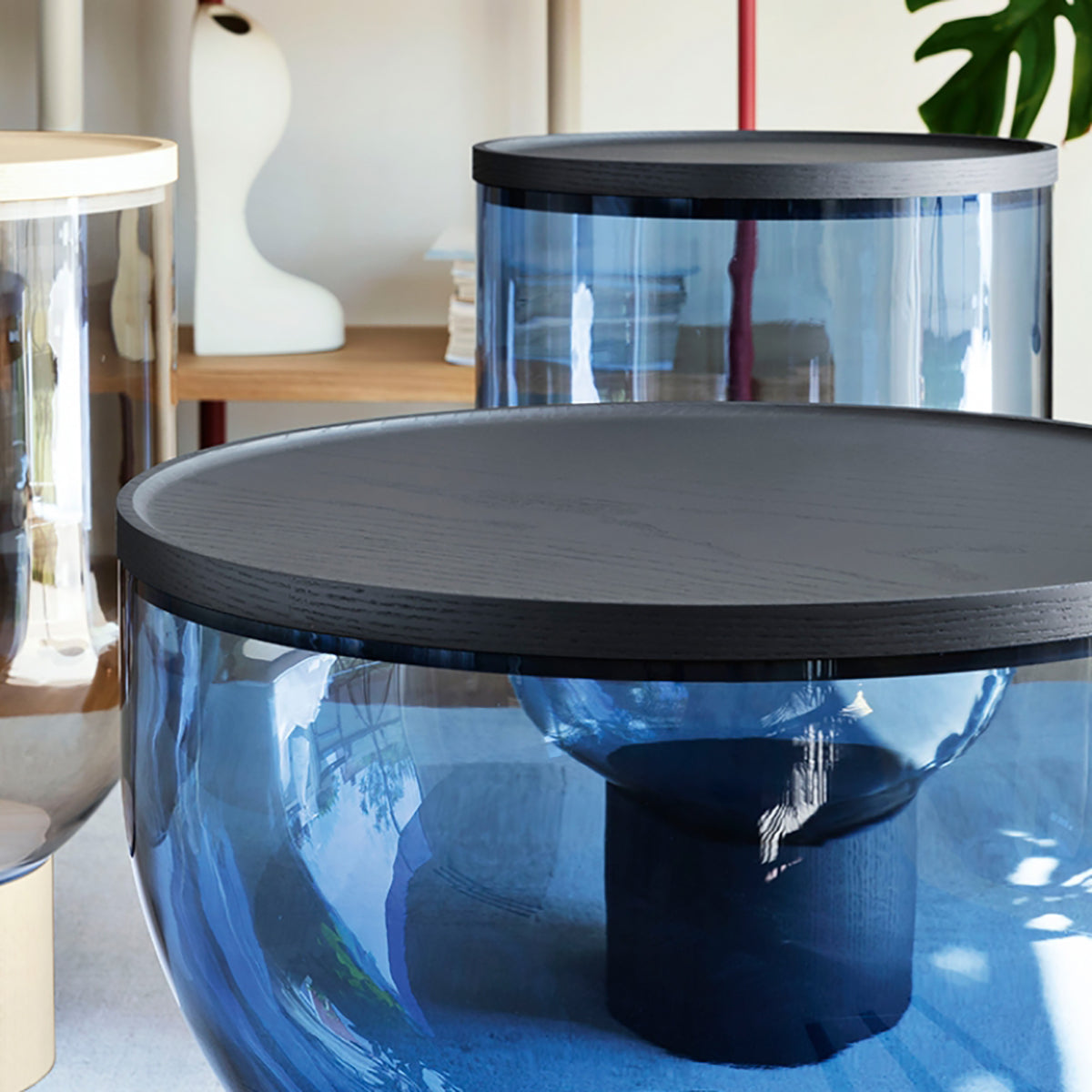 Mastea Side Table