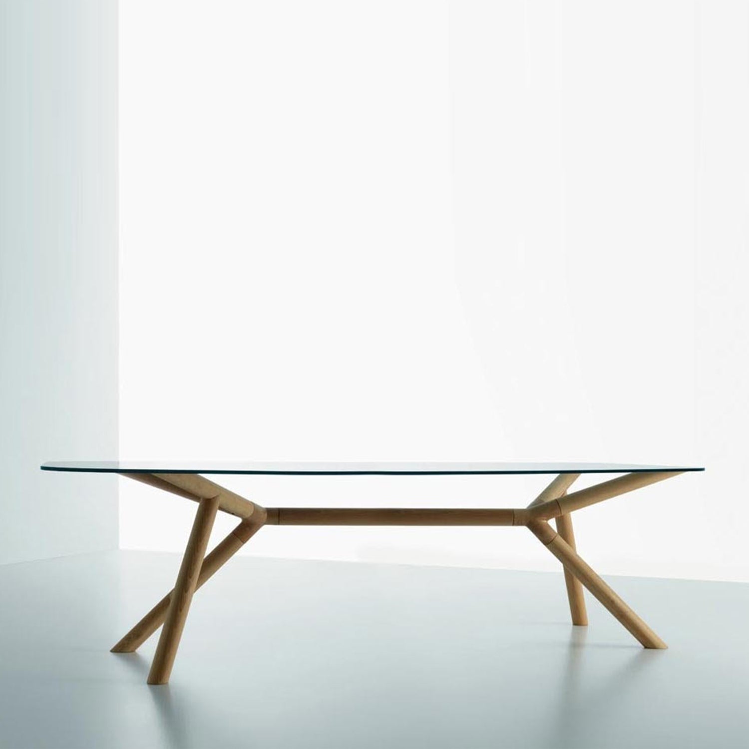 Otto Dining Table